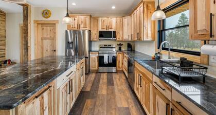 The Starry Pines Hideaway