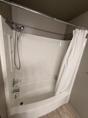 Bathroom - Flathead Lake Marina Cay Getaway (Bigfork)