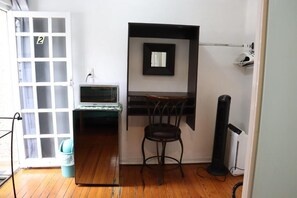 Standard Double Room, Patio | Interior - The 222 (Mexico City)