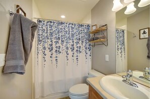 Hair dryer, towels, soap, toilet paper - Furnished 4BR Townhome in Monument-Executive, Medical & Military Housing (Monument)