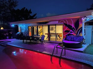 Outdoor dining - • The Playful Oasis • Fort Lauderdale, FL • (Fort Lauderdale)