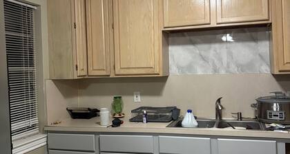 Charming & 3bedroom house in tranquil Keene. Relax with the whole family.