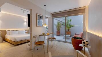 Luxury-Studio, Terrasse | Esszimmer