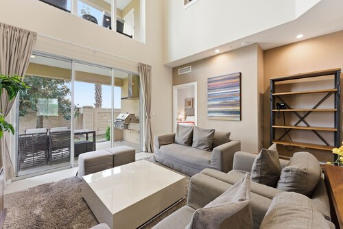 Magic Village 4BR Spacious and Stylish