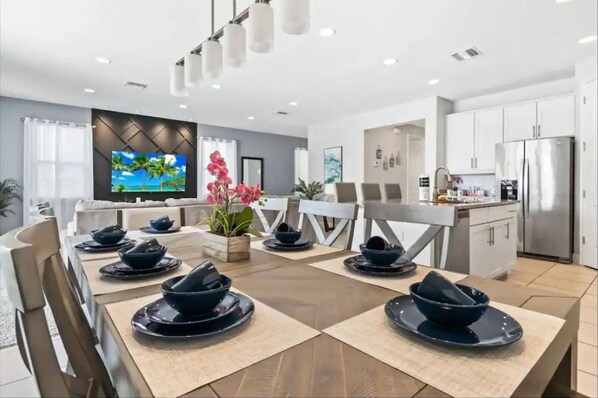 บ้านพัก | 5 ห้องนอน