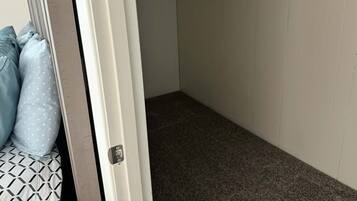 Comfort Duplex, Mountain View | Interior