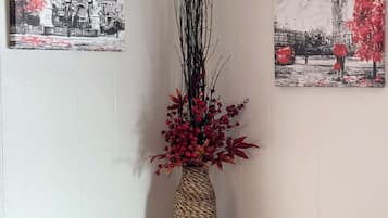 Comfort Duplex, Mountain View | Interior