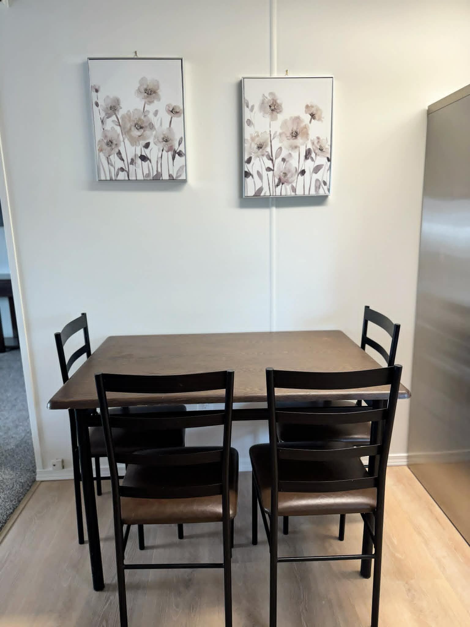 Dúplex Comfort, vistes a la muntanya | Servei de restauració