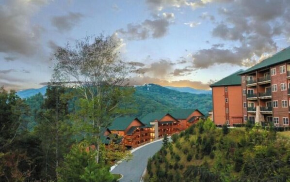 Exterior - Westgate Smoky Mountain Resort & Water Park / 2 bedrooms (Gatlinburg)