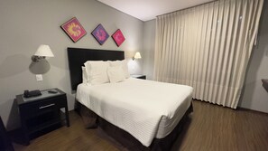 2 Schlafzimmer, Bügeleisen/Bügelbrett, Internetzugang, Bettwäsche
