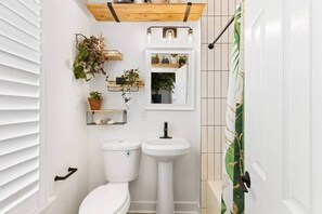 Bathroom - Mountain-Inspired 1BR - Healthy Home Colo Springs (Colorado Springs)