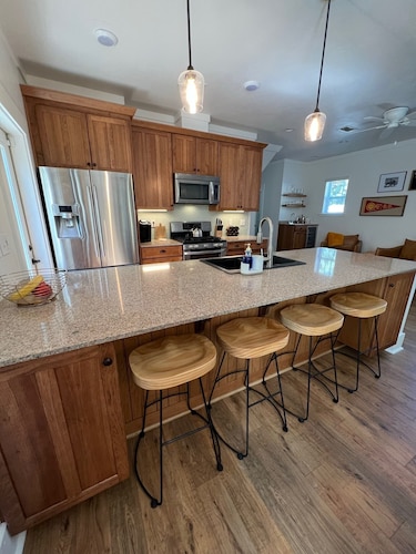 FSU/Capital/downtown 2 miles away - Midtown luxury escape