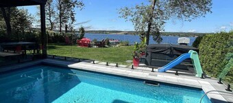 Chalet Panoramique Spa & Piscine, Lac Aylmer