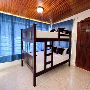 Room - Gioventu  (San Salvador)