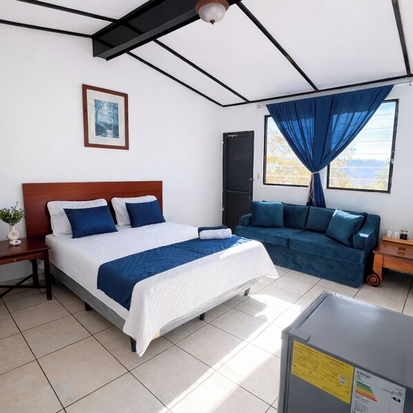 Room - Gioventu  (San Salvador)