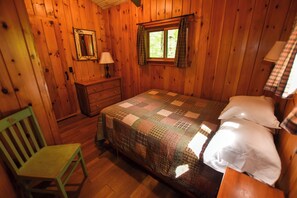 2 quartos, acesso à internet, roupa de cama