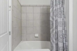 House (5 Bedrooms) | Bathroom - Family 5BR Retreat With Pool and Themed Bedrooms (Kissimmee)