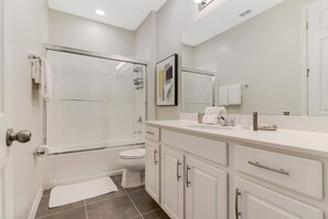 House (Multiple Bedrooms) | Bathroom - Upscale 9BR Stay With Pool and Themed Rooms (Kissimmee)