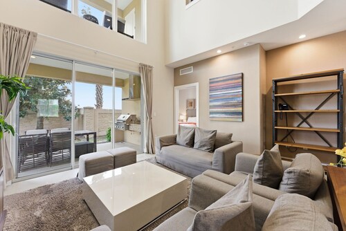 Magic Village 4br, Spacious and Stylish