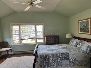 Room - Lovely 1-bedroom studio apartment with AC in peaceful Boalsburg. (Boalsburg)