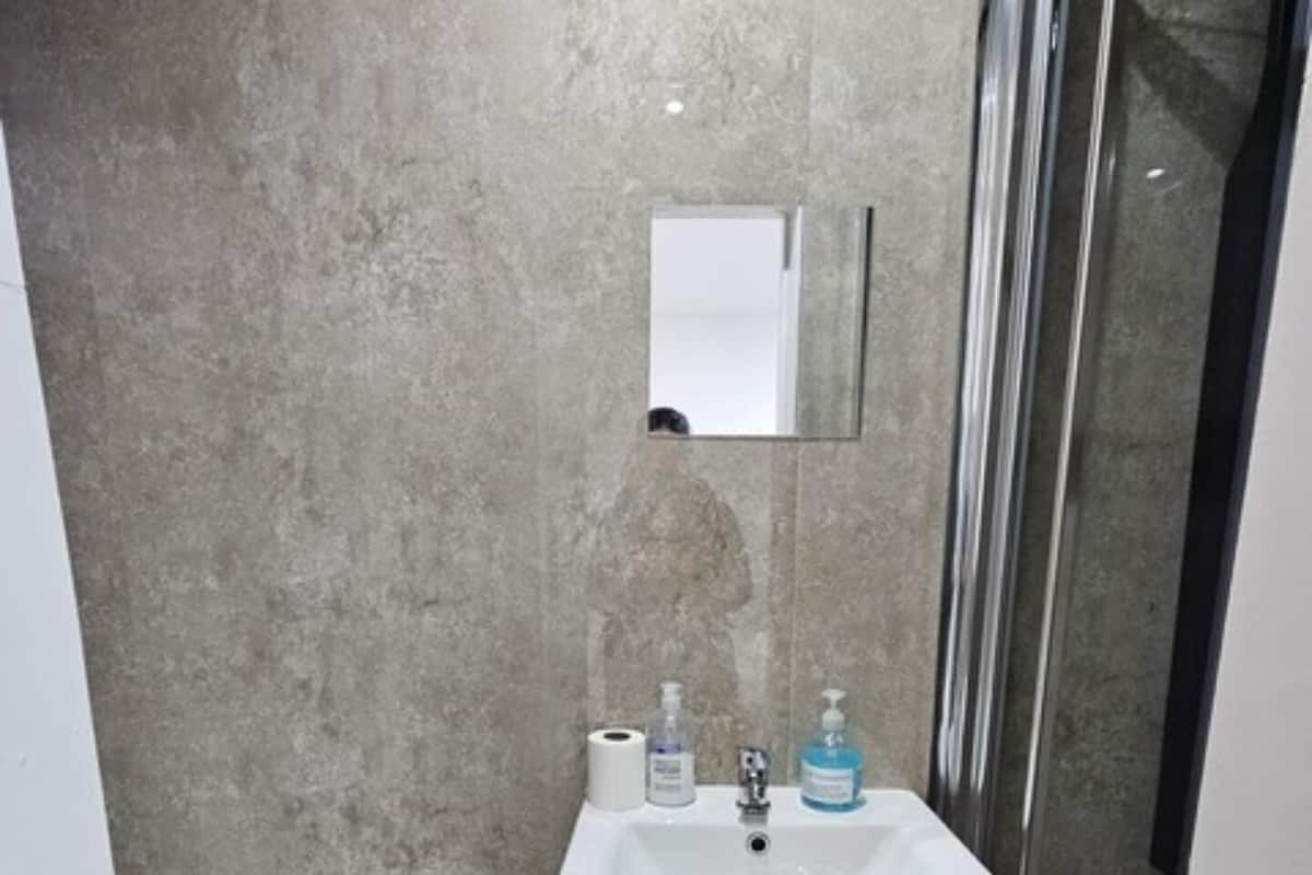 Deluxe Single Room | Bathroom