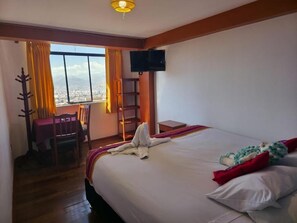 4 bedrooms, iron/ironing board, internet, bed sheets - Mirador All Sur Cusco - Santa Ana (Cusco)