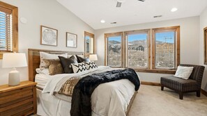 4 bedrooms, iron/ironing board, free WiFi, bed sheets - Friends & Family Year-Round Retreat | Sleeps 12 + Hot Tub (Heber City)