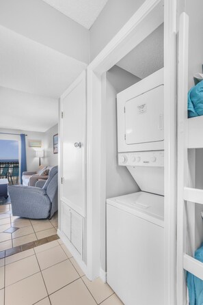 Interior - ~ Beach Access • Pools • Coastal Getaway ~ (Gulf Shores)