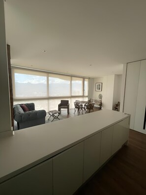 Interior - Luxury Loft in El Poblado with Panoramic View of Medellín (Medellín)