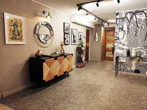 Interior - Huge apartment ideal for family and group travel, best location (Providencia)