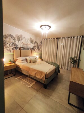 4 bedrooms, iron/ironing board, Internet, bed sheets - Huge apartment ideal for family and group travel, best location (Providencia)