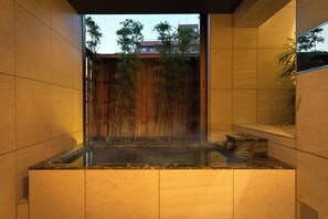 Suite prèmium, vistes a la ciutat | Spa