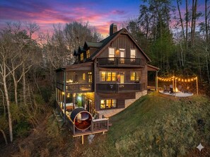 Exterior - Riverfront & Mountain Views - Hot Tub, Sauna, Cold Plunge, Pickleball, Sleeps 16 (Blue Ridge)