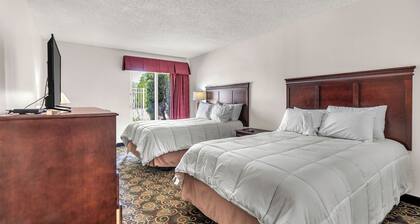 Standard Double with Patio at Indiana Beach Hotel
