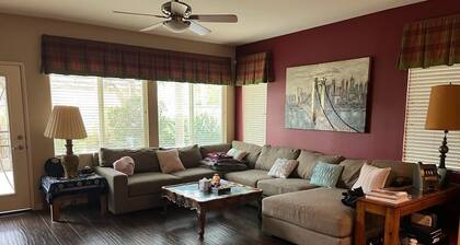 Peaceful 1-bedroom house in Eastvale