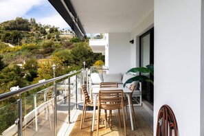 Outdoor dining - Balcon del Mar - 2 bedroom - Nerja (Nerja)
