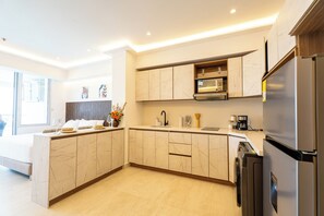 Microwave, stovetop - Mágica Cartagena, Luxury Suite near the Airport (Cartagena de Indias)
