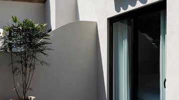 Luxury Suite, Balcony | Terrace/patio