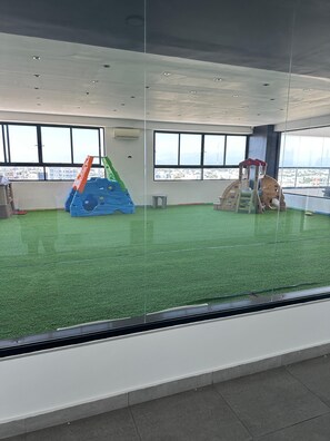 Children’s area - Modern tower, ideal for families (Santo Domingo)