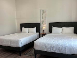 2 bedrooms, iron/ironing board, WiFi, bed sheets - Coastal home near beaches and shopping! (Port St. Joe)