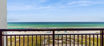 Gulf front condo, Pools, hot tub, and gym