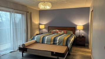 3 bedrooms, iron/ironing board, WiFi, bed sheets