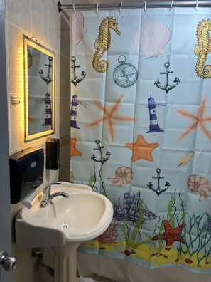 Towels, soap, toilet paper - Residence in Tlaquepaque Downtown (Guadalajara)