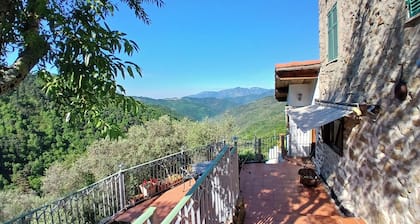 Berzi Bliss Cottage Retreat