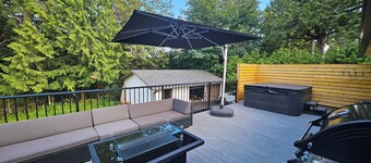 Halfmoon Bay Hideaway Top Suite