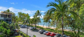 Costa Royale 3 Bedroom Beachfront Apartment 9