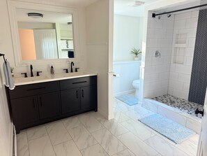 Shower, hair dryer, towels, soap - Coastal Bristol, RI 4-Bedroom Home Near Downtown, RWU, & Wedding Venues (Bristol)