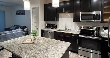 Fort Worth Gem/Close to Dickies, Will Rogers and 7th street