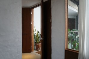 Standard Double or Twin Room | Interior - The Still (Nha Trang)