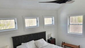 5 bedrooms, WiFi